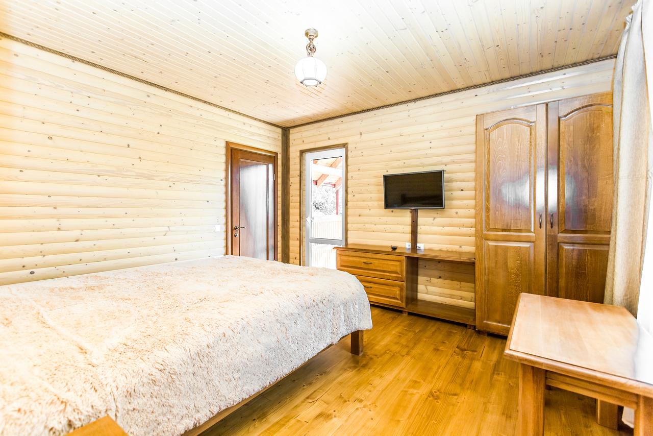 Cottage Berdo Jaremče Esterno foto